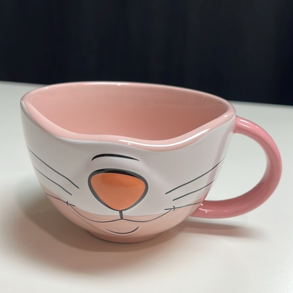 Disney Marie cat smile mug - Picture 12 of 16